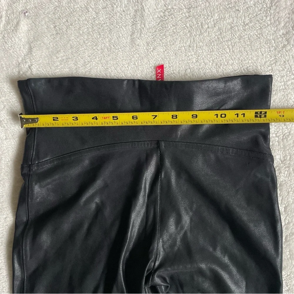 Spanx Faux Leather Leggings Size Medium - Picture 9 of 9